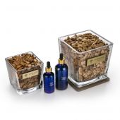 Dar viena naujiena - Aromaterapinis kvapas jūsų namams su mediena! 🪵🤤Aromaterapinis kvapas namams su mediena – tai kvepiančios medienos plokštelės, pripildančios patalpą prabangaus aromato.#naturaliosidejos #namukvapaihttps://turkiskatekstile.lt/namu-kvapai-aromaterapinis-kvapas-namams-su-mediena-green-vervain